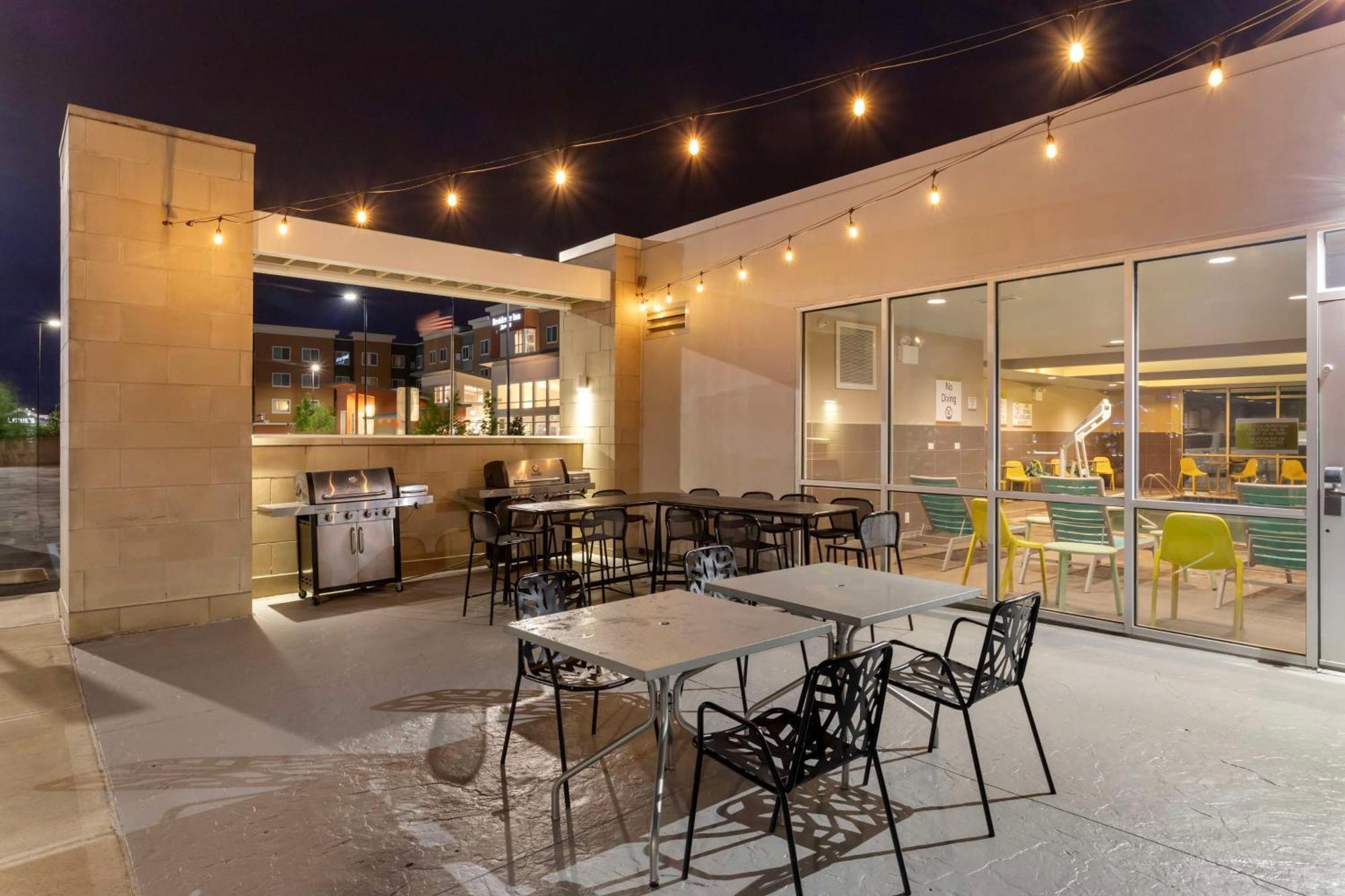 Home2 Suites By Hilton Lafayette Bagian luar foto